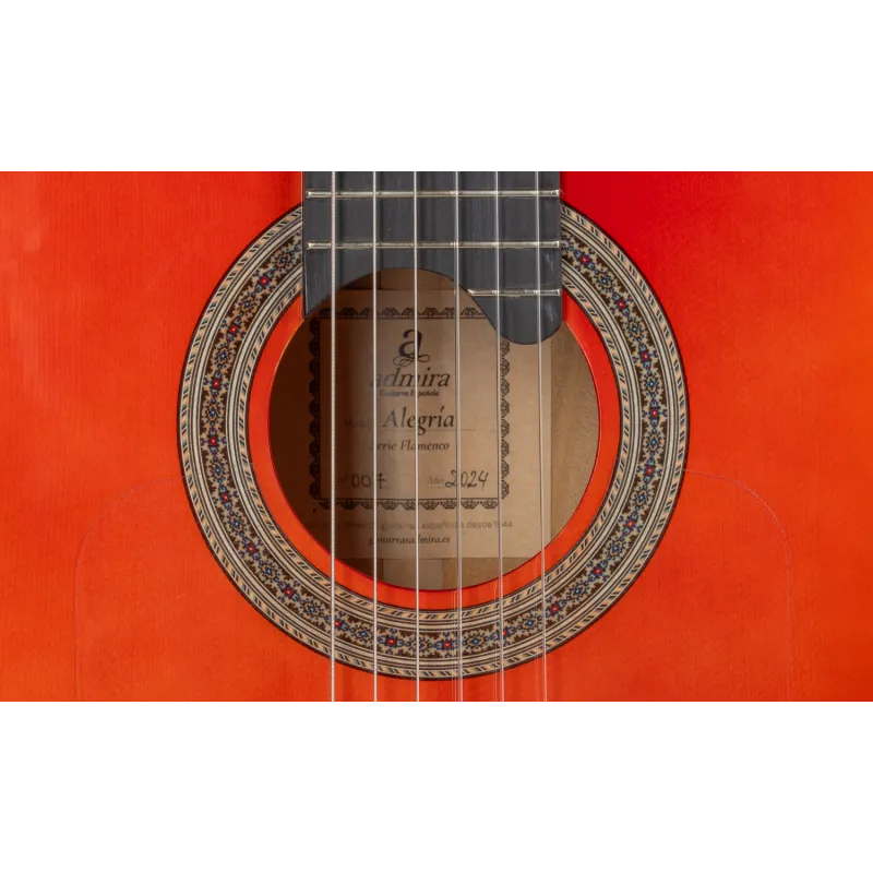 Guitarra Admira Alegría Serie Flamenco