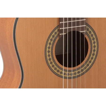 Guitarra Clásica Admira A1 Serie Artesanía