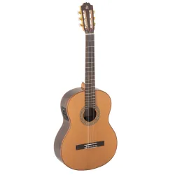 Guitarra Clásica Admira A10 Electrificada Con Fishman Serie Artesanía