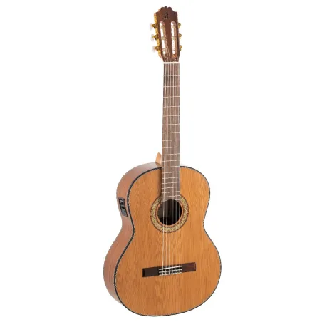 Guitarra Clásica Admira A2 Satinada Electrificada Serie Artesanía