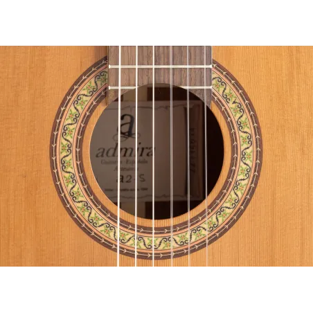 Guitarra Clásica Admira A2 Serie Artesanía Satinada