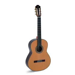 Guitarra Clásica Admira A20 Serie Artesanía