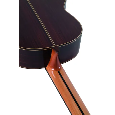 Guitarra Clásica Admira A20 Serie Artesanía