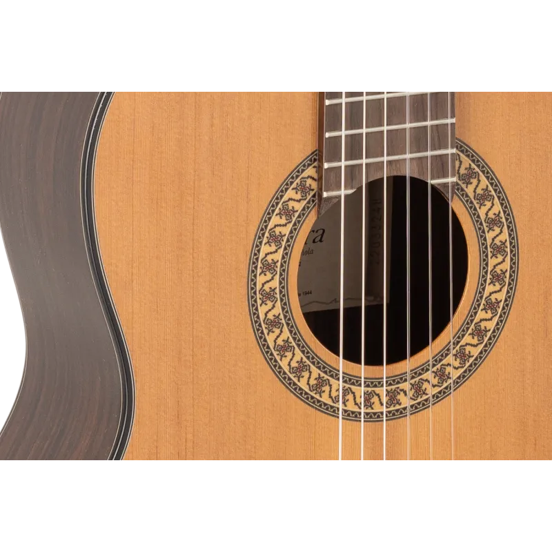 Guitarra Clásica Admira A6 Serie Artesanía