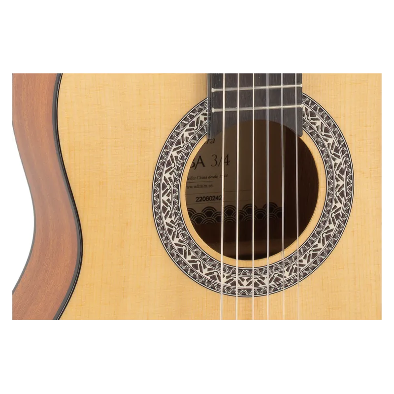 Guitarra Clásica Admira Alba 3/4 Cadete Serie Iniciación Satinado