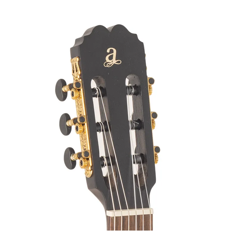 Guitarra Clásica Admira Luna Electrificada Serie Estudio