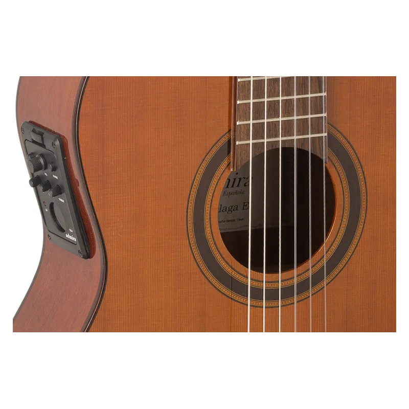 Guitarra Clásica Admira Málaga Electrificada Cutaway Serie Conservatorio