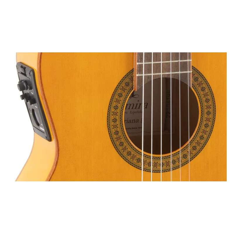 Guitarra Clásica Admira Triana Serie Flamenco Electrificada Con Eq-6