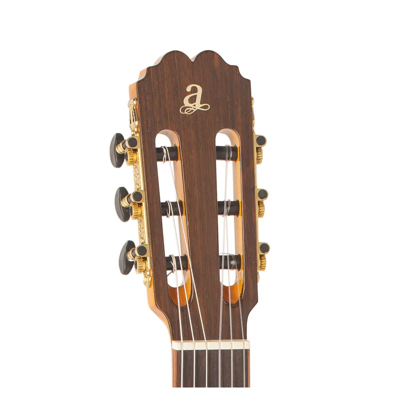 Guitarra Clásica Admira Triana Serie Flamenco Electrificada Con Fishman