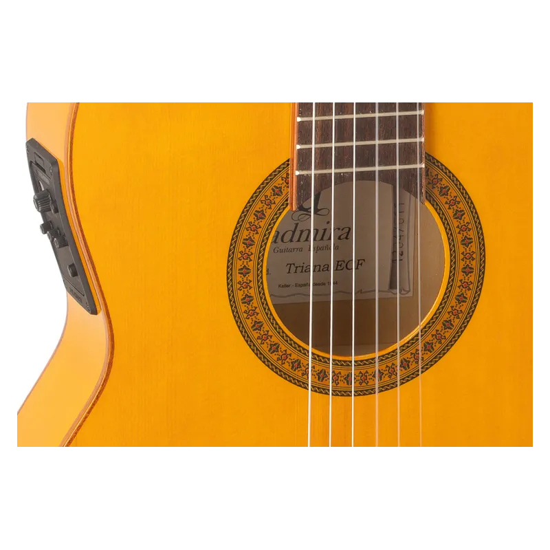 Guitarra Clásica Admira Triana Serie Flamenco Electrificada Cutaway Fishman
