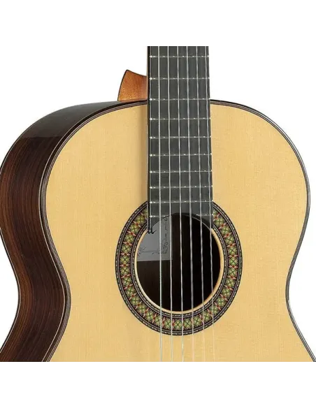 Guitarra Clásica 7PA Alhambra C/Funda 813V